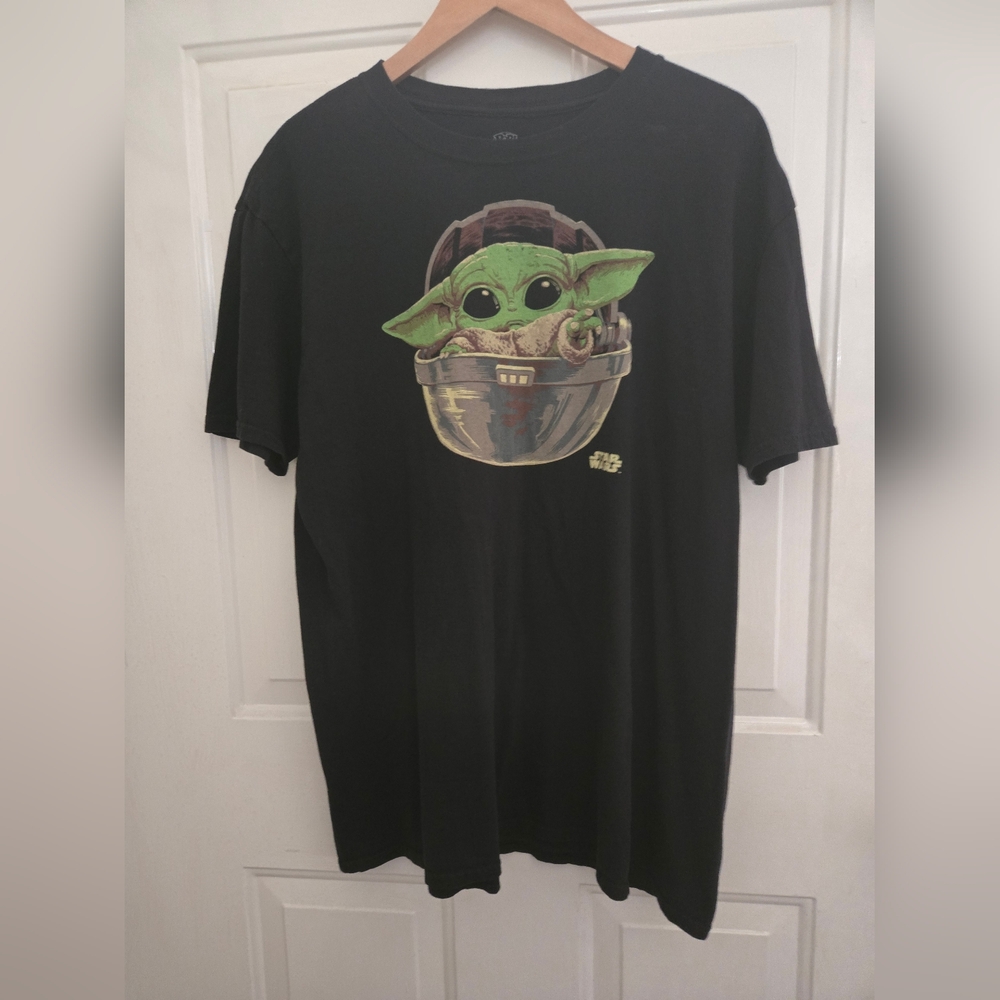 Star Wars The Child Mens Short Sleeve  t shirt XL